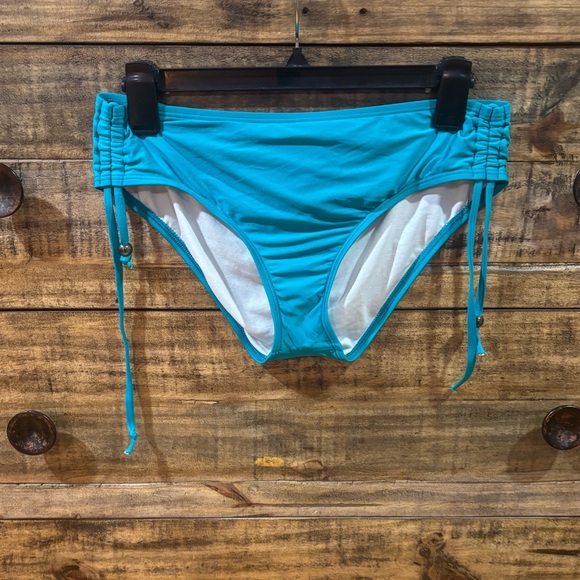 ANTONIO MELANI Other - Antonio Melani Turquoise Swim Bottoms‎